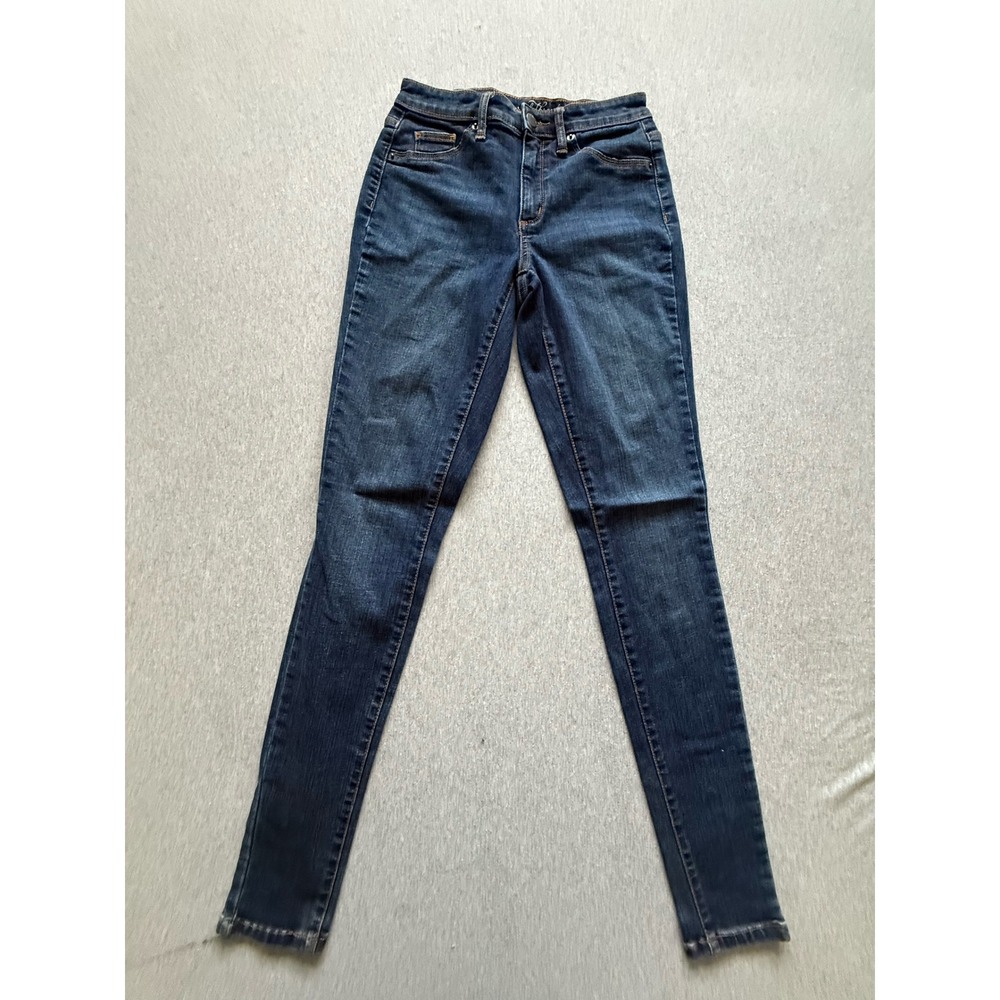 Universal Thread High-Rise Skinny Jeans Dark Wash Denim Size 2/26L